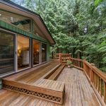 Choosing Wood to Build Your Deck